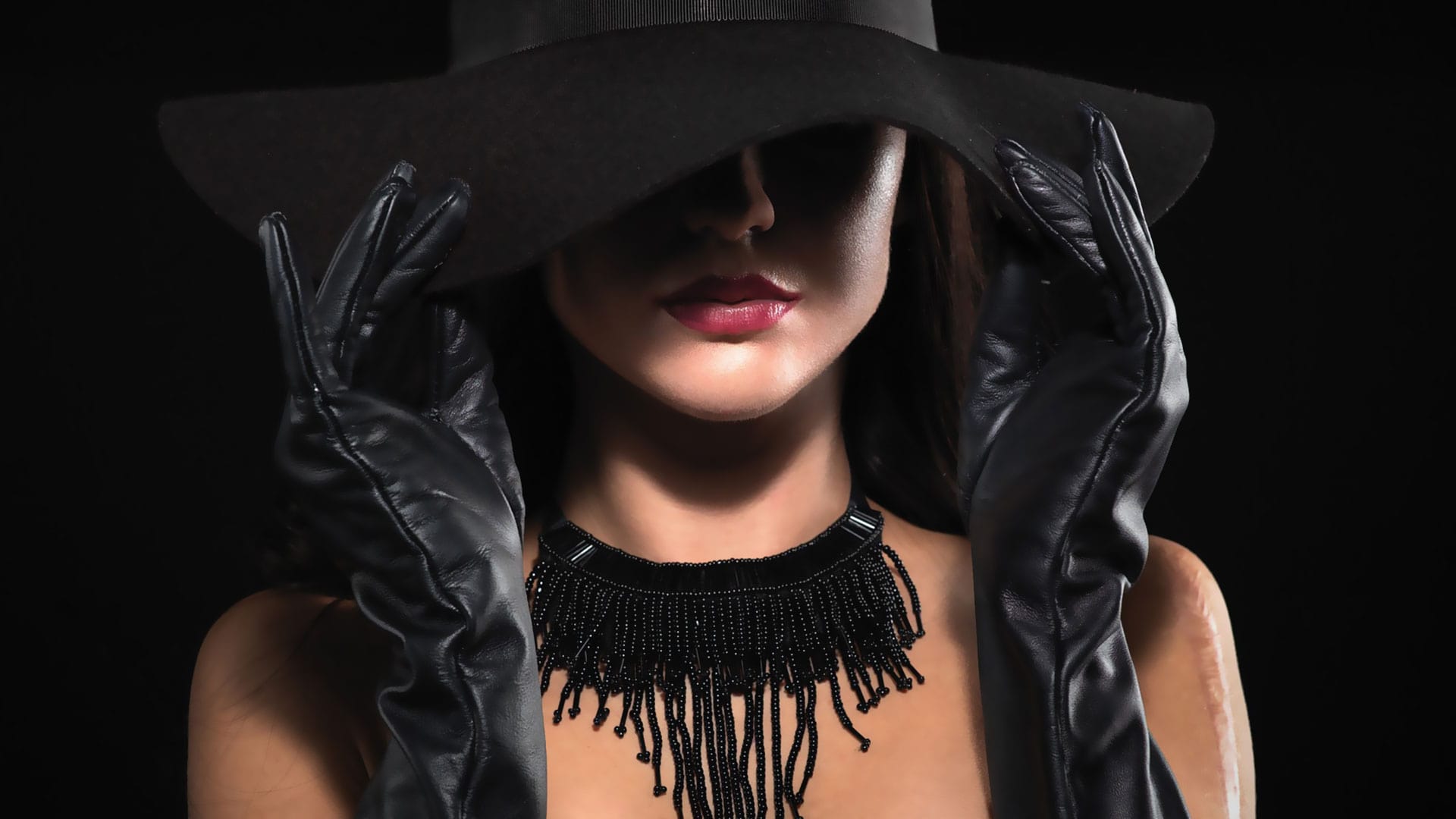 Iconiqs Models Showcase
